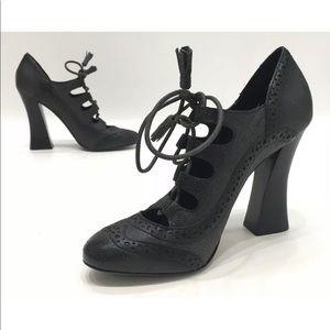 tory burch black heels